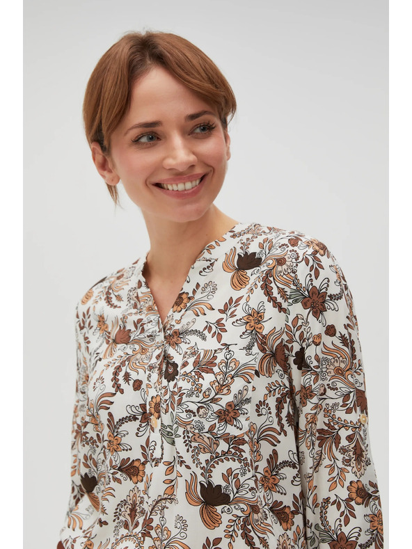 Moodo Бежова дамска риза