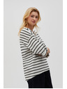 Moodo Бяло-черно райе свободна тениска