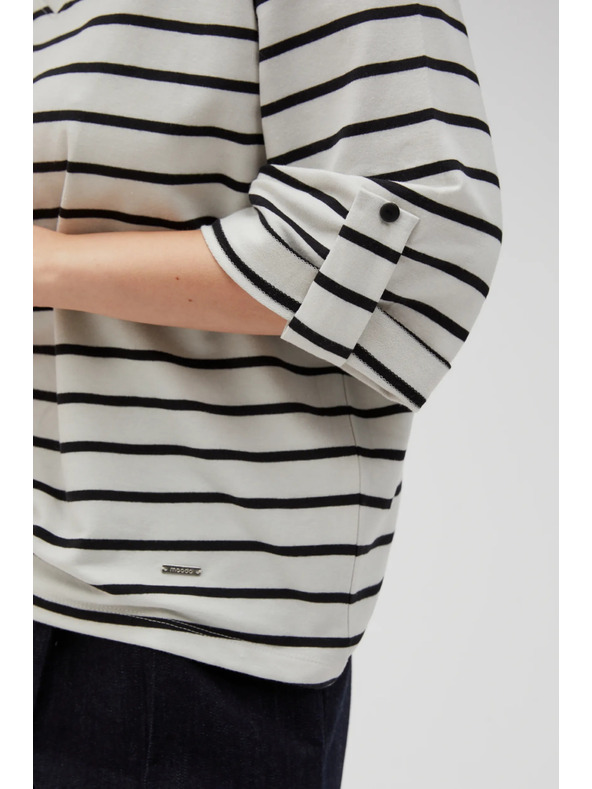 Moodo Бяло-черно райе свободна тениска