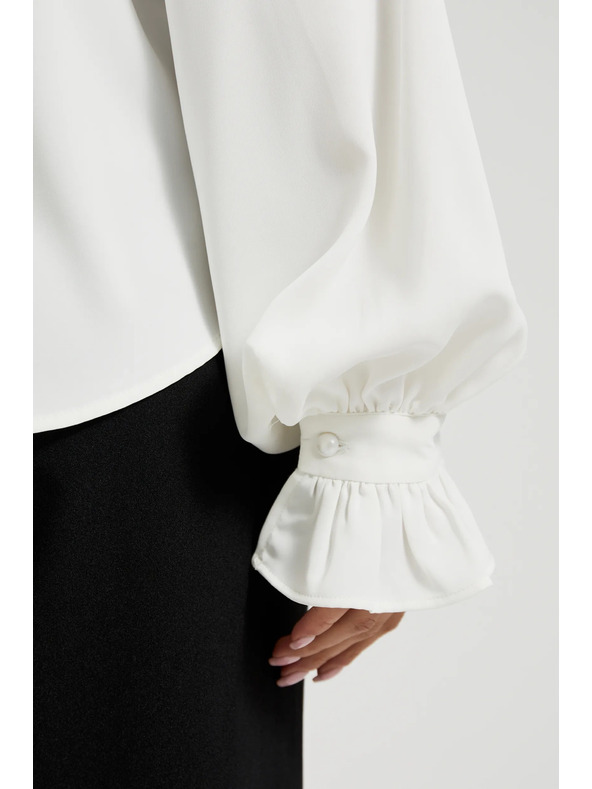 Moodo Бяла дамска блуза с воали