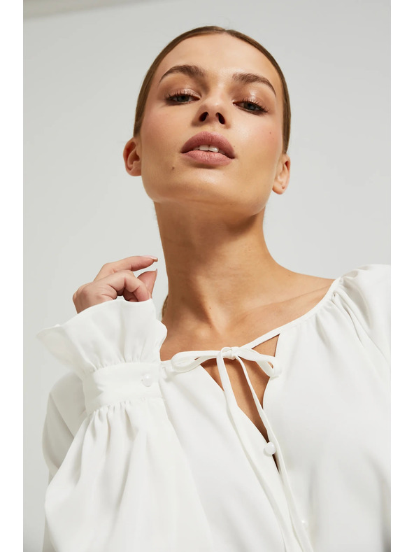 Moodo Бяла дамска блуза с воали