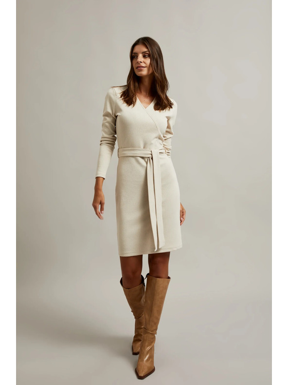 Moodo Светло бежова дамска рокля