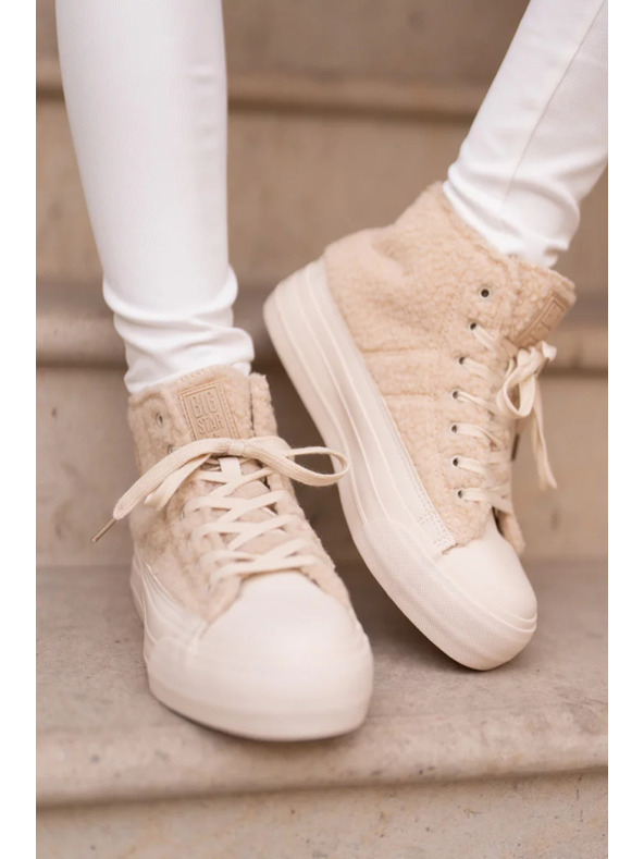 BIG STAR SHOES Затоплени дамски маратонки с пухкав хастар тип овча вълна Big Star Бежови