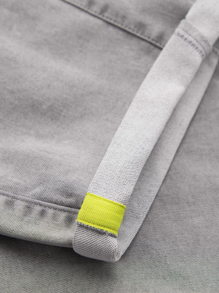 Ombre Clothing Мъжки дънкови шорти с декоративно прошиване - светло сиви