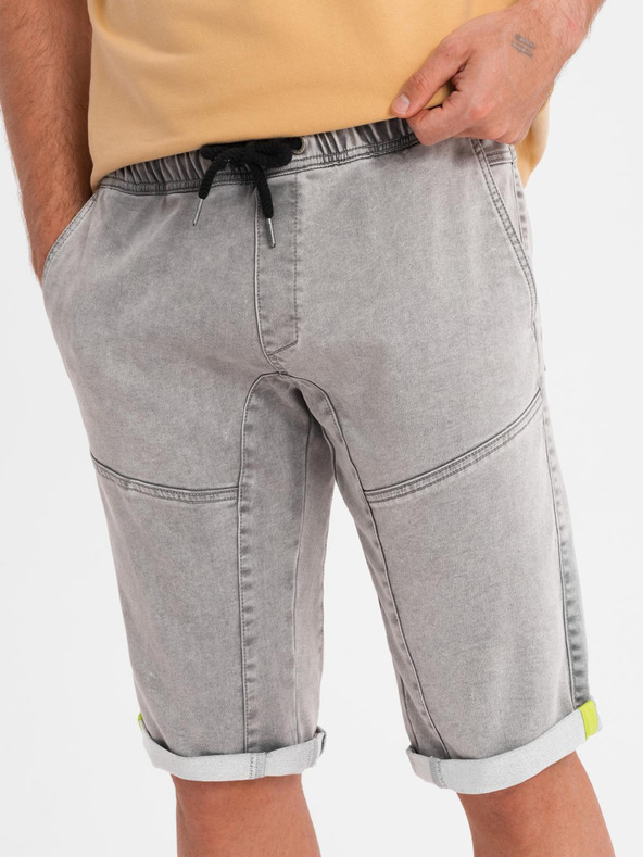 Ombre Clothing Мъжки дънкови шорти с декоративно прошиване - светло сиви