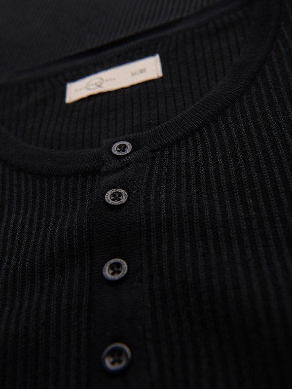 Ombre Clothing Мъжка плетена тениска с копчета при деколтето - черна