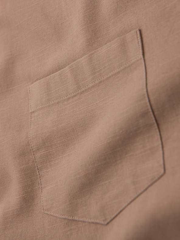 Ombre Clothing Мъжка памучна риза с права яка и джоб REGULAR FIT - светло кафяво