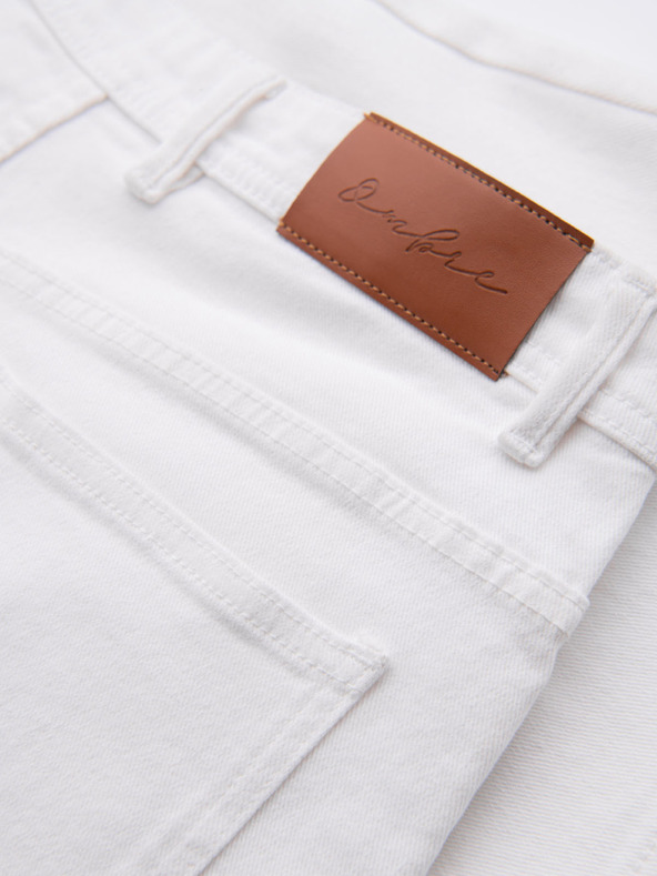 Ombre Clothing Мъжки дънкови шорти с класическа кройка - бели