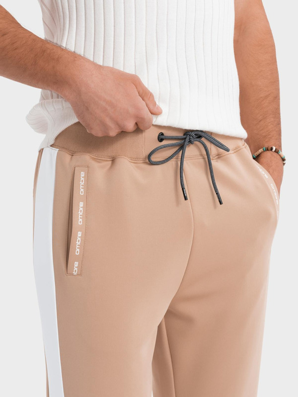 Ombre Clothing Мъжки спортни панталони тип joggers с контрастни ленти - бежови