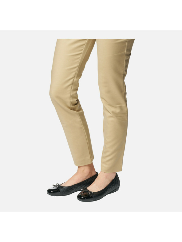 Geox Черни дамски балерини Geox Annytah