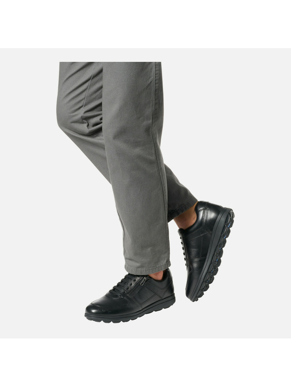 Geox Черни мъжки маратонки Geox Spherica EC12