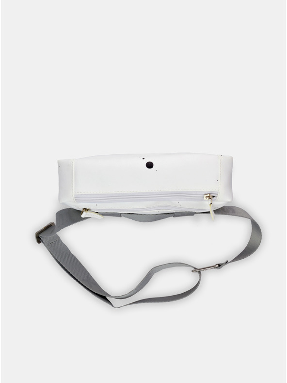 Xiss Xiss Бяла бъбрековидна напръскана бяла