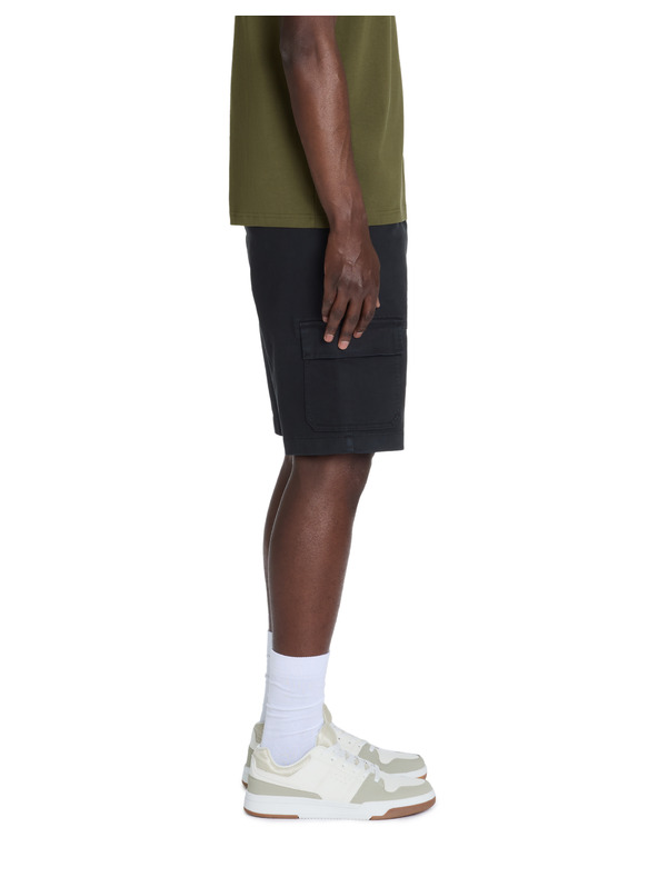 Celio Шорти Locargobm