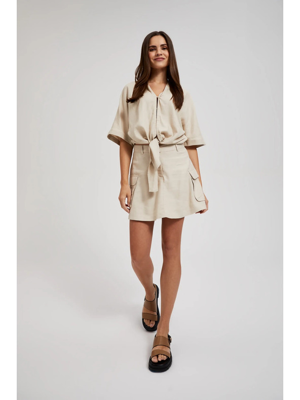 Moodo Кремави къси панталони с джобове