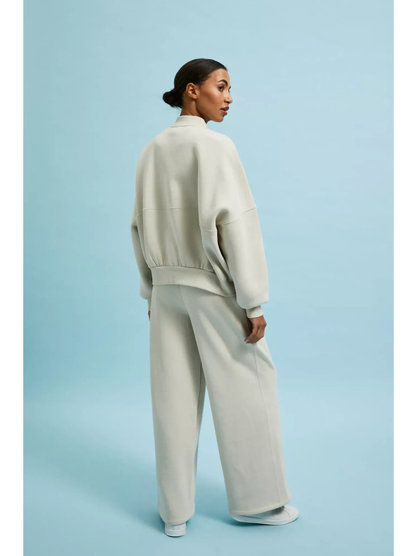 Moodo Кремав бомбър