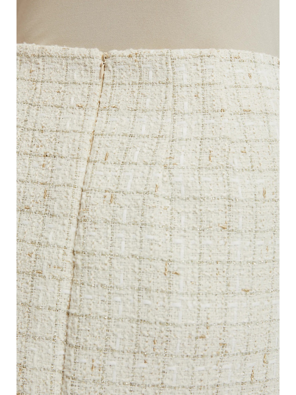 Moodo Кремава карирана прилепнала пола