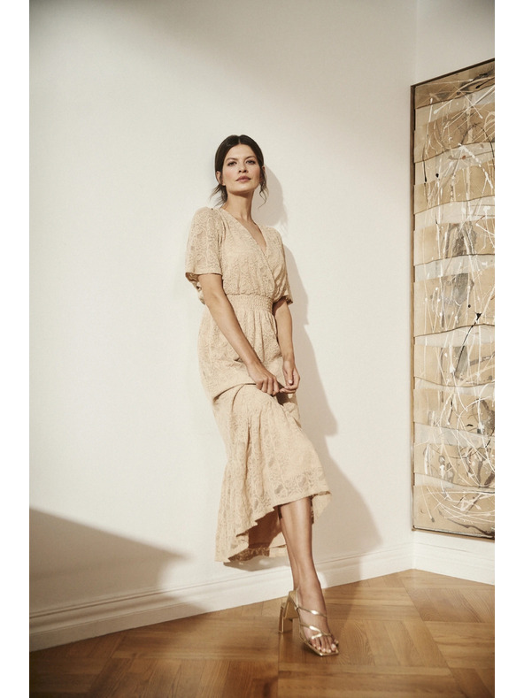 Moodo Кремави дантелени макси рокли