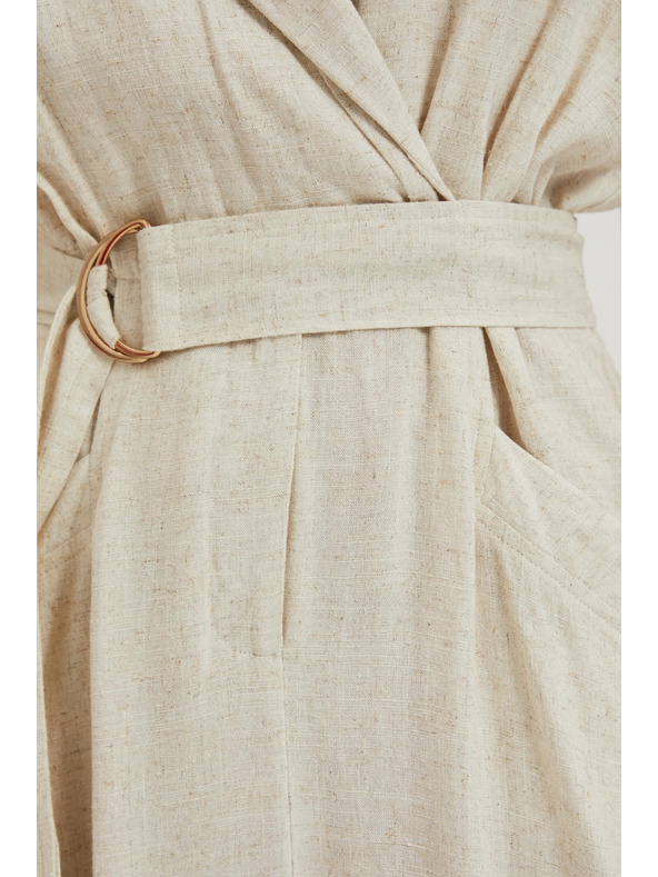Moodo Бежова рокля с колан