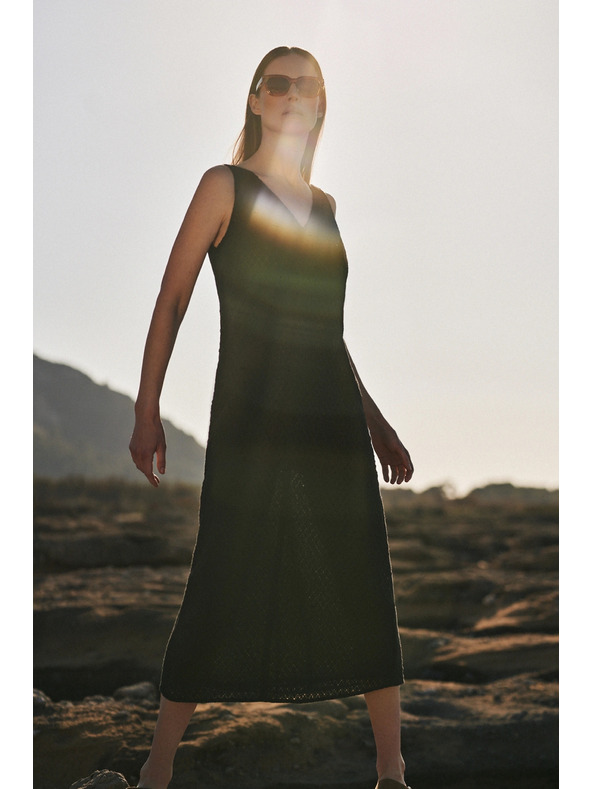 Moodo Черна рокля на презрамки