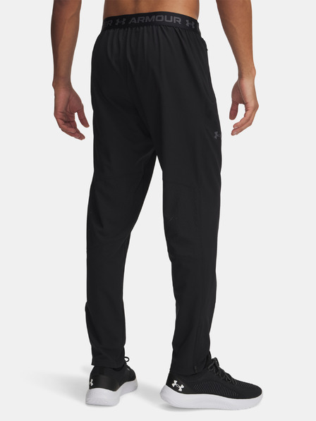 Under Armour Мъжки спортни панталони Under Armour Vanish Woven Tapered Pants-BLK