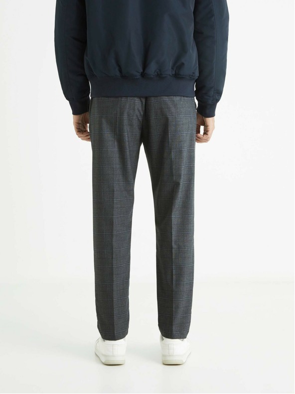 Celio Тъмно сив мъжки кариран панталон Celio Avocheck