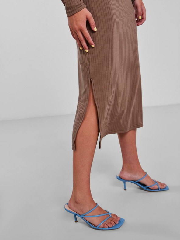 Pieces Pieces Kylie Светлокафяв оребрен пуловер миди