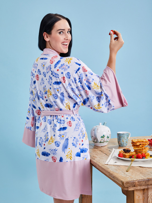 ZOOT.collab Розов дамски халат на цветя от колекцията BESKY by ZOOT