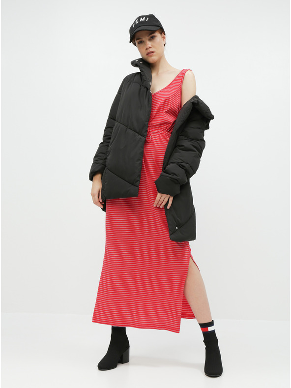 Vero Moda Основна макси рокля на червени райета с копчета и прорези VERO MODA Daina