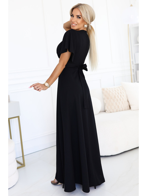 numoco Дълга рокля JENNIFER с цепка - черна