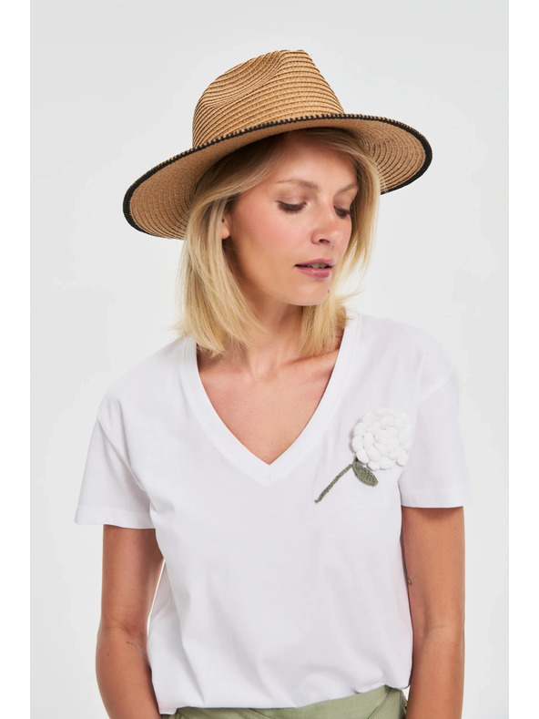 Moodo Дамска шапка Moodo - бежова