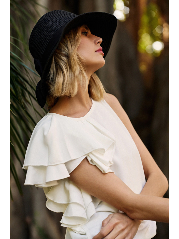 Moodo Дамска шапка Moodo - черна