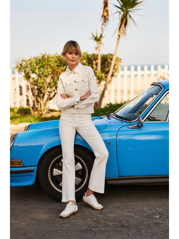 Moodo Кремави дамски камбанообразни дънки