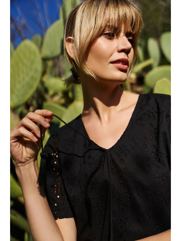 Moodo Черна дамска риза мадейра