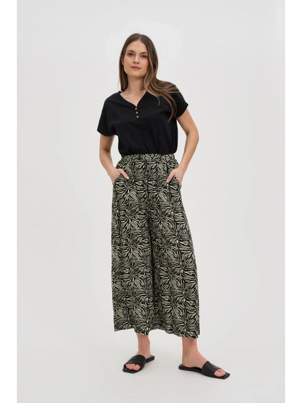 Moodo Дамска черна блуза с декоративни копчета