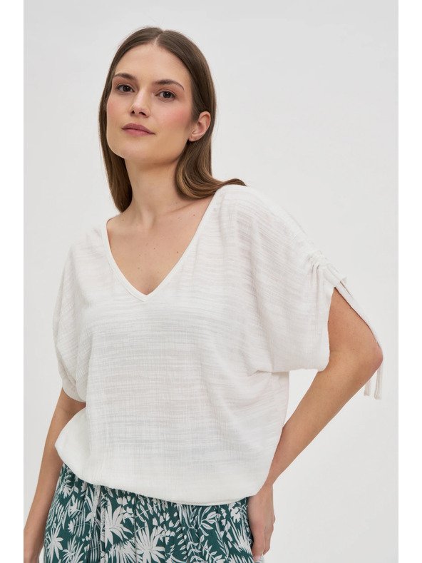 Moodo Бял топ с връзки на ръкавите