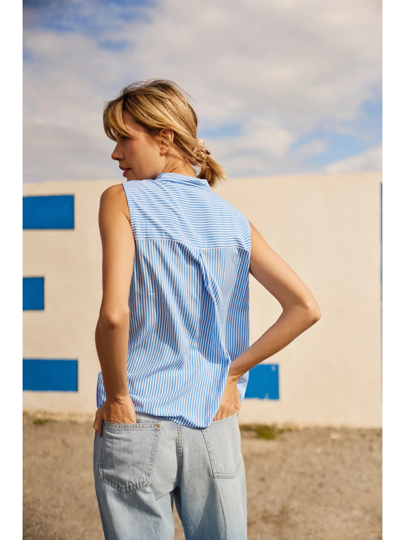 Moodo Синьо-бяла раирана риза без ръкави