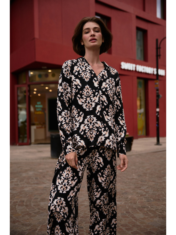 Moodo Дамска риза Moodo – черна