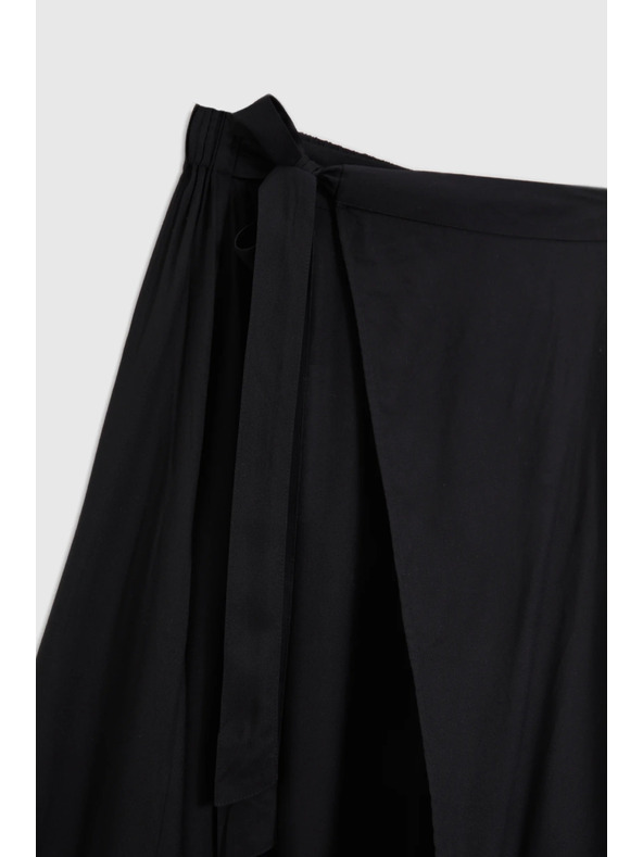 Moodo Дамска дълга пола Moodo - черна