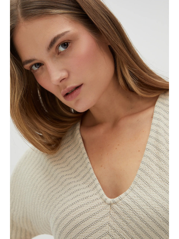 Moodo Дамски рокли Moodo - бежови