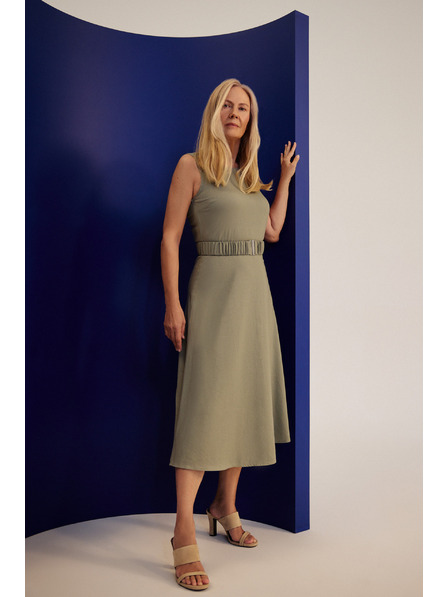 Moodo Дамски рокли Moodo - зелени