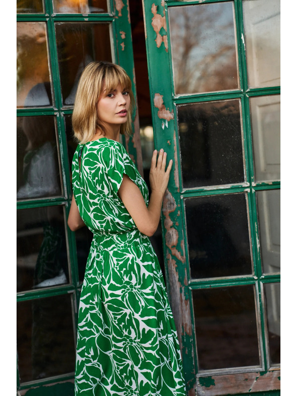 Moodo Дамски рокли Moodo - зелени