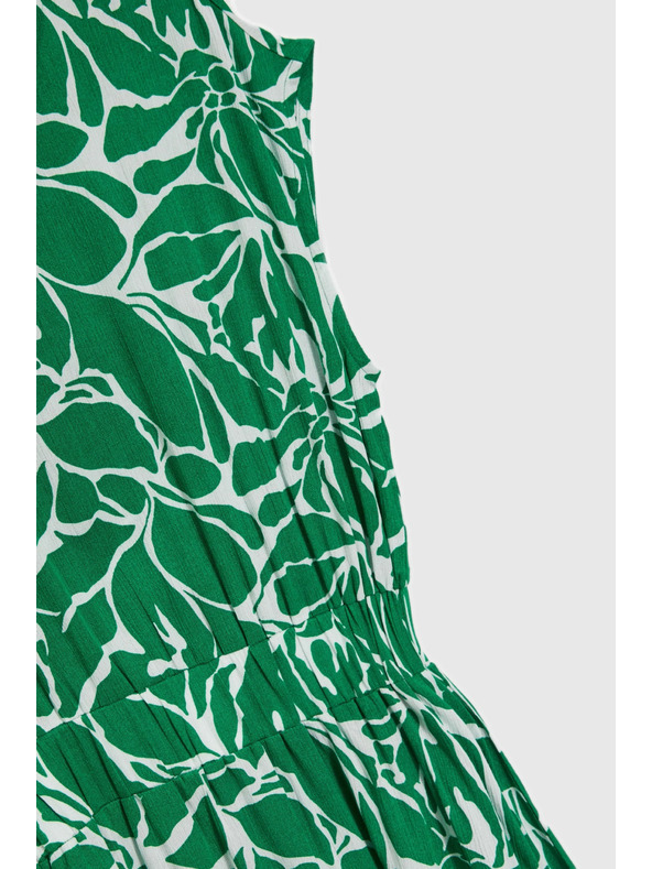 Moodo Дамски рокли Moodo - зелени