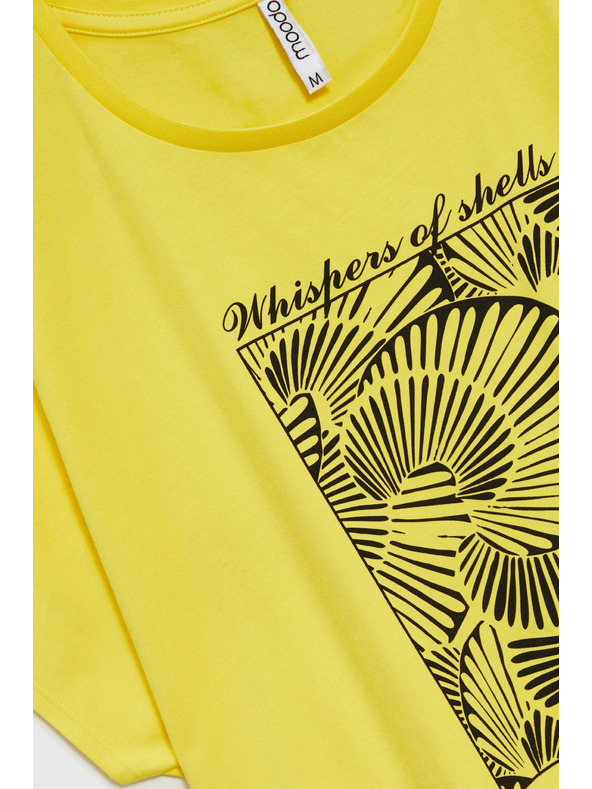 Moodo Дамска тениска Moodo – жълта