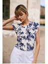 Moodo Дамска тениска Moodo – бяла с сини цветя