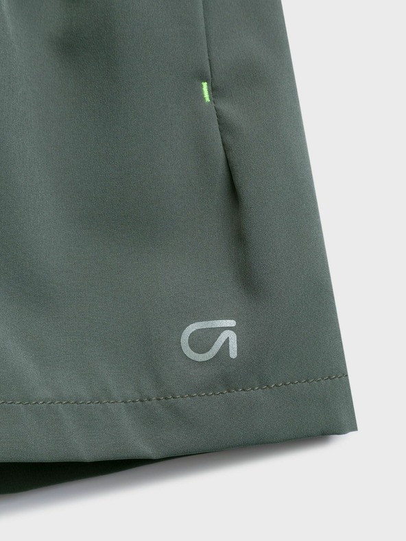 GAP Бебешки шорти GapFit quickdry GAP