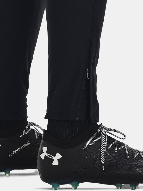 Under Armour Мъжки спортен комплект  Under Armour UA M's Ch. Tracksuit