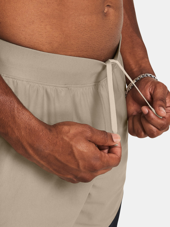 Under Armour Мъжки къси панталони Under Armour UA Peak Woven Hybrid Short-BRN