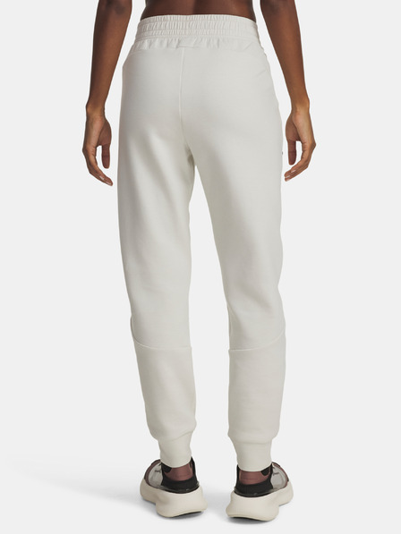 Under Armour Дамско долнище Under Armour Unstoppable Flc Jogger-WHT