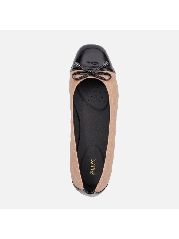 Geox Бежови дамски обувки балерини Geox Annytah W