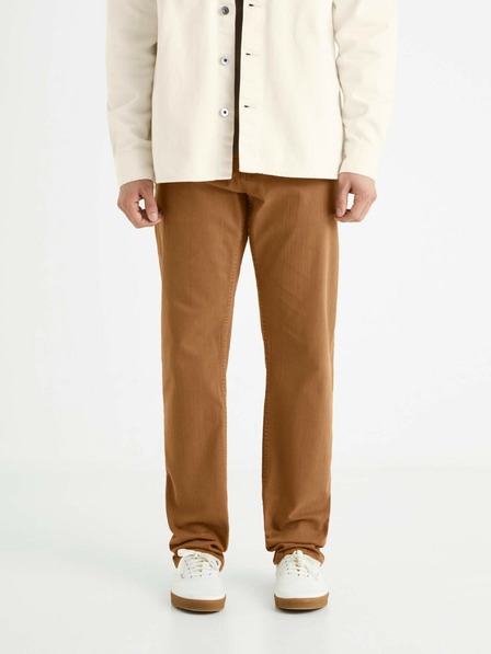 Celio Кафяви мъжки дънки с права кройка Celio Vopry1